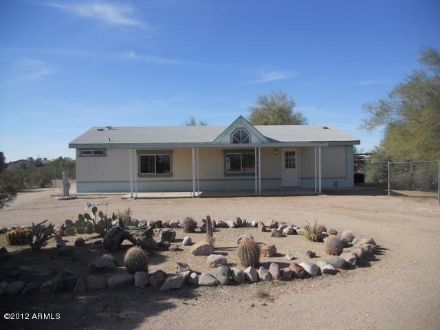 296 S Cactus Rd., Apache Junction, AZ 85219