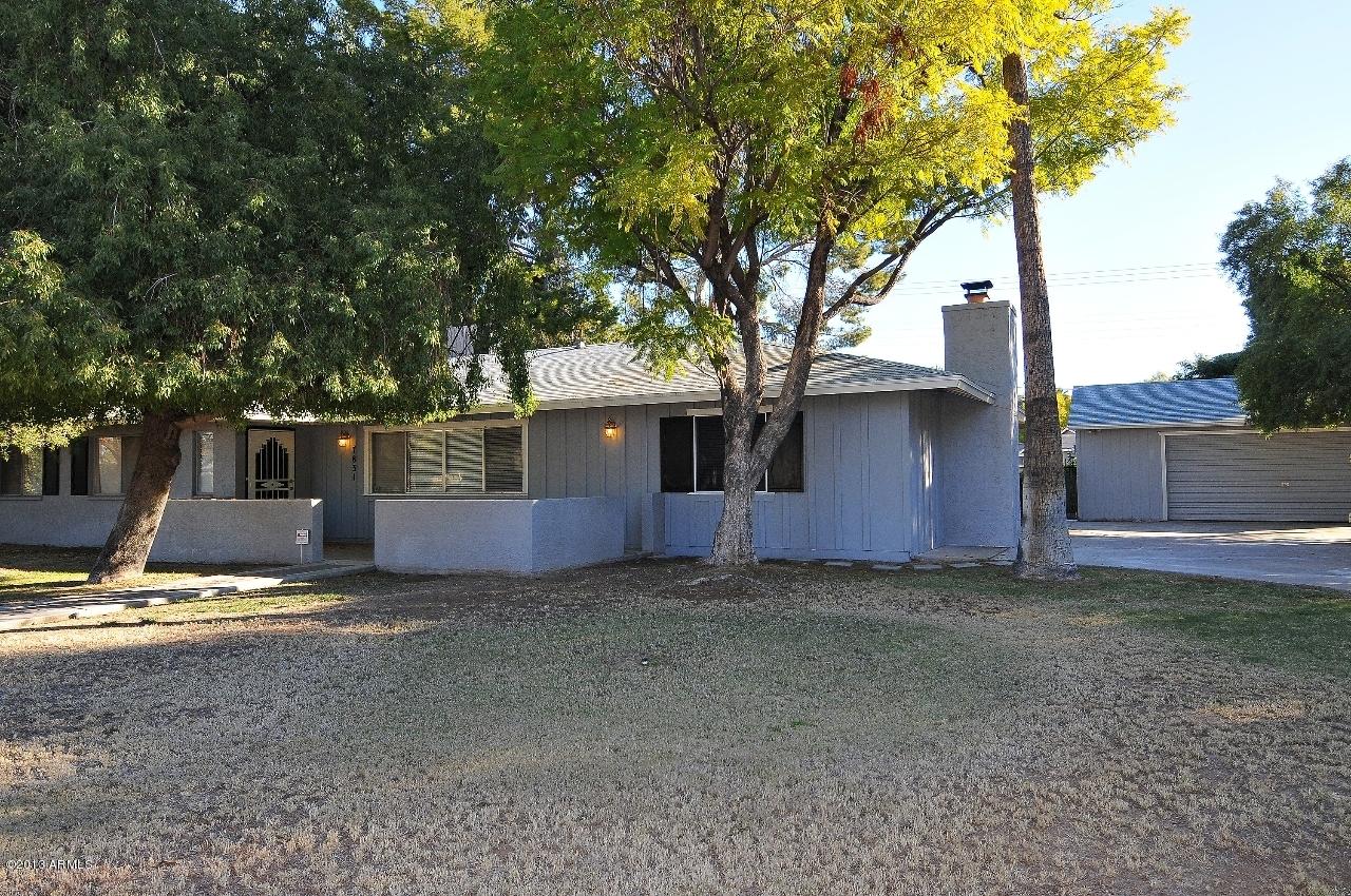 7831 N 11th Ave., Phoenix, AZ 85021