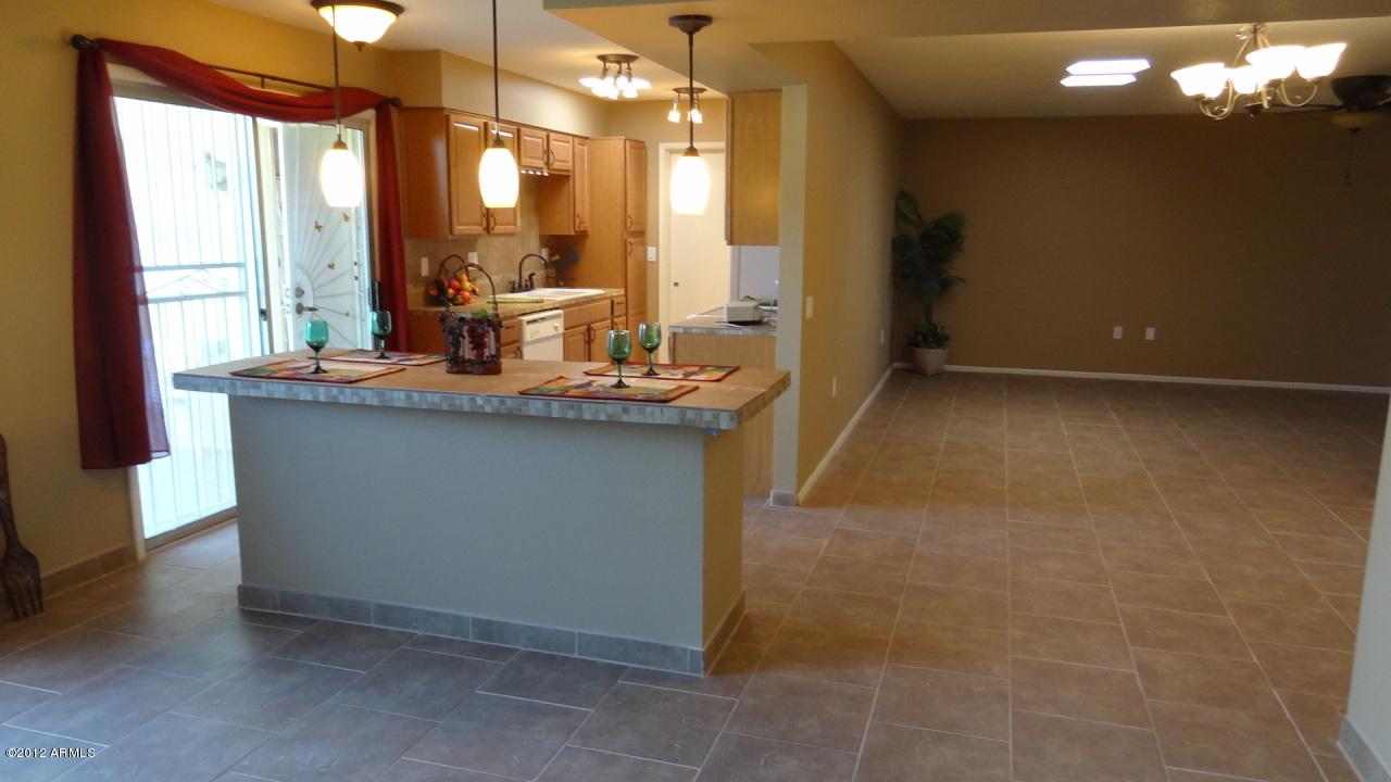 17434 N 99th Dr., Sun City, AZ 85373
