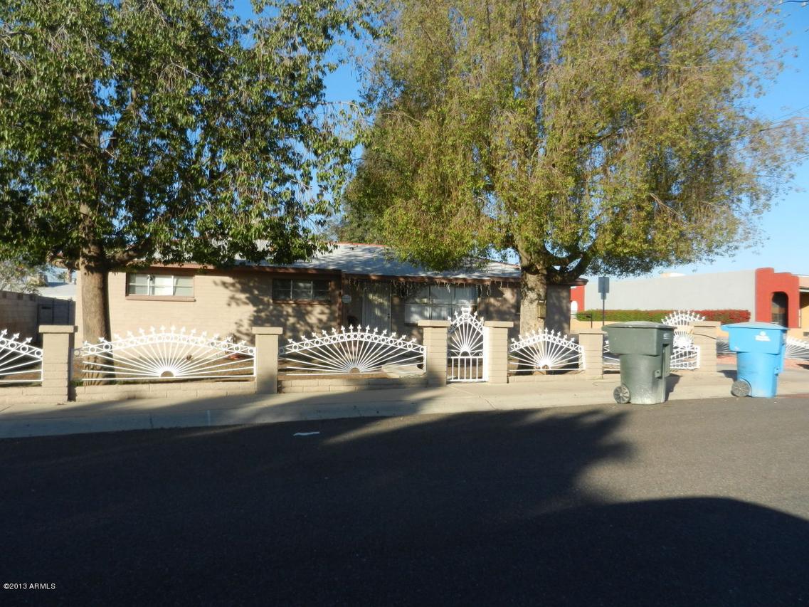 3302 W Edgemont Ave., Phoenix, AZ 85009