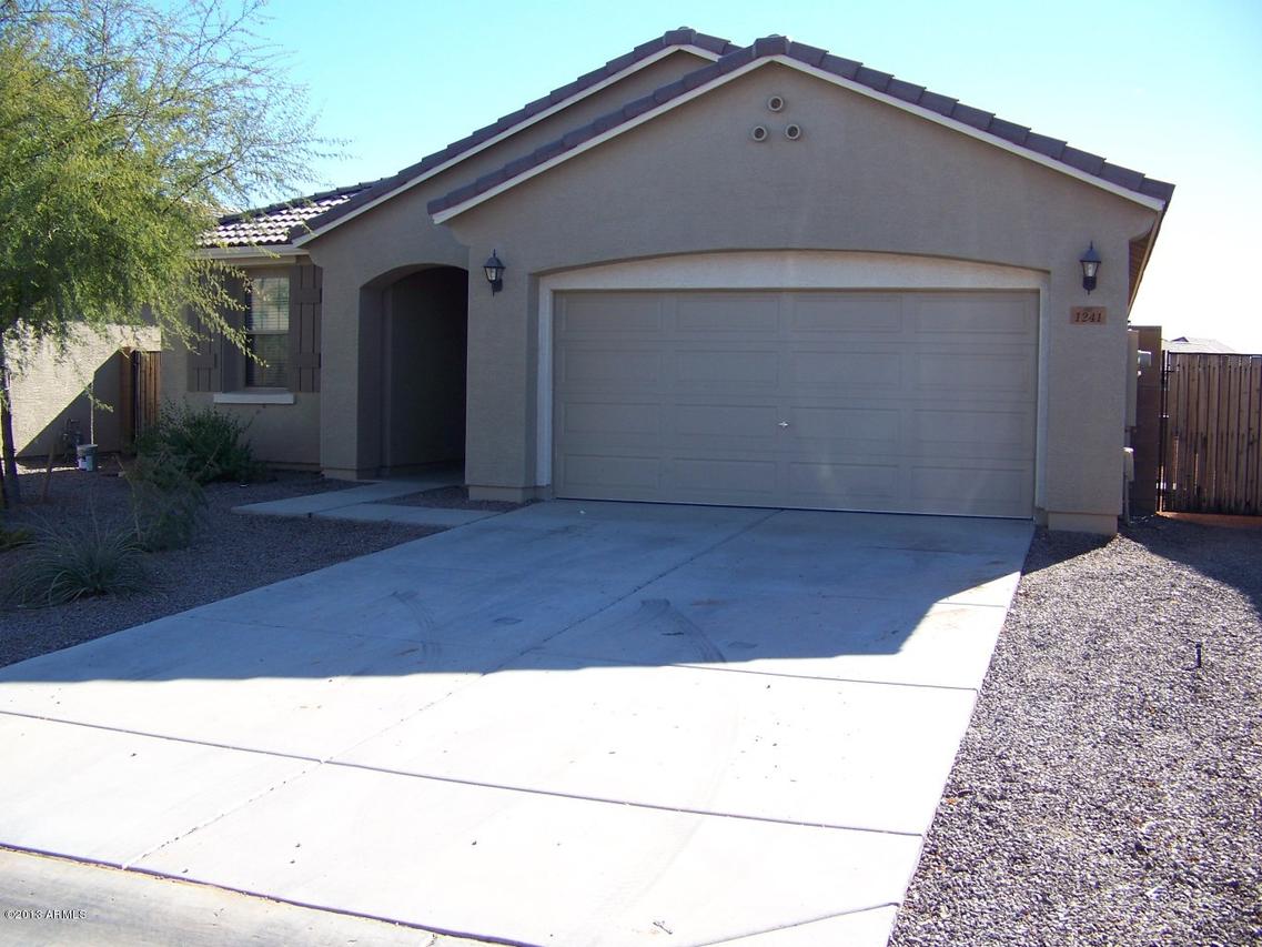 1241 W Stephanie Ln., San Tan Valley, AZ 85143
