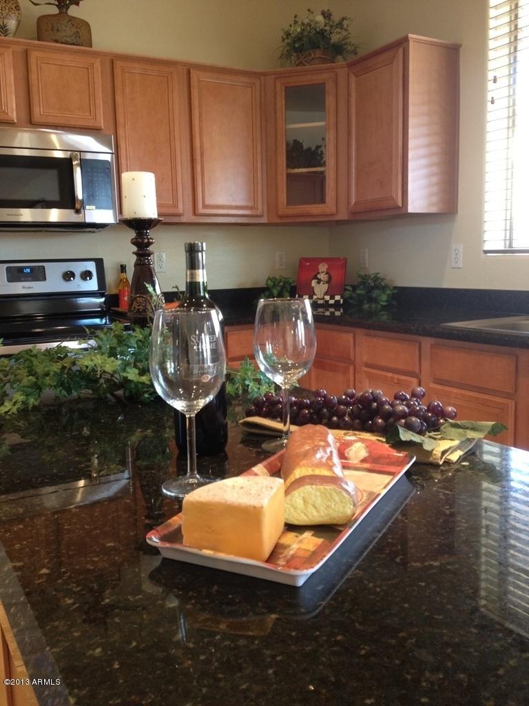 3407 S 93rd Ave., Tolleson, AZ 85353