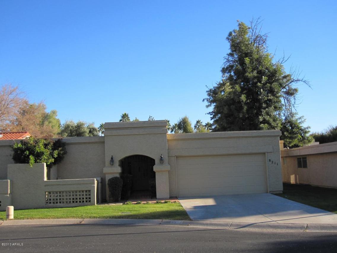 8211 E Del Caverna Dr., Scottsdale, AZ 85258