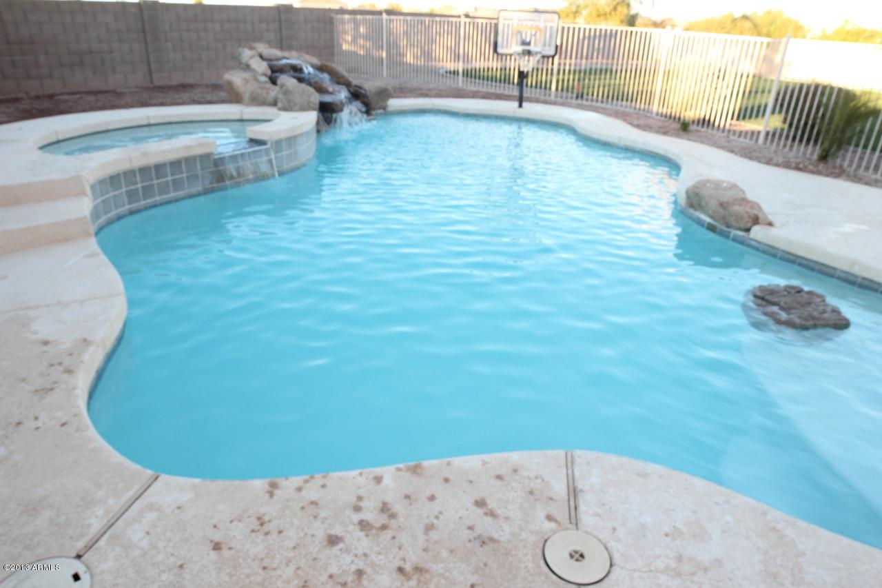 30541 N Plantation Dr., San Tan Valley, AZ 85143