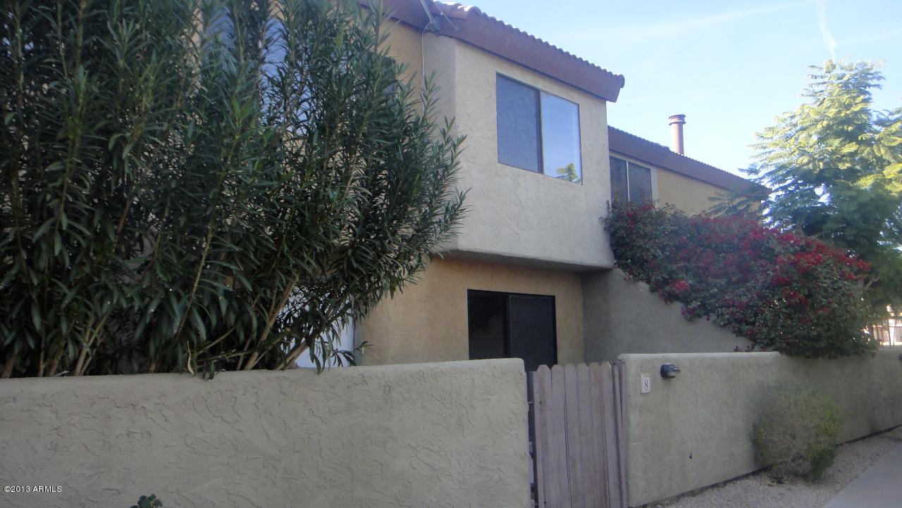 2040 S Longmore Rd. #8, Mesa, AZ 85202