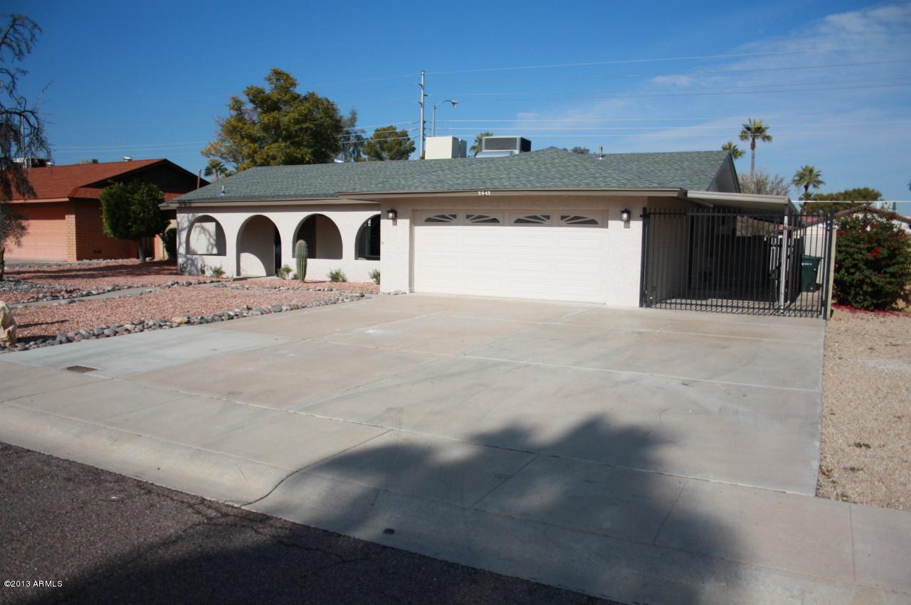 2642 E Cannon Dr., Phoenix, AZ 85028