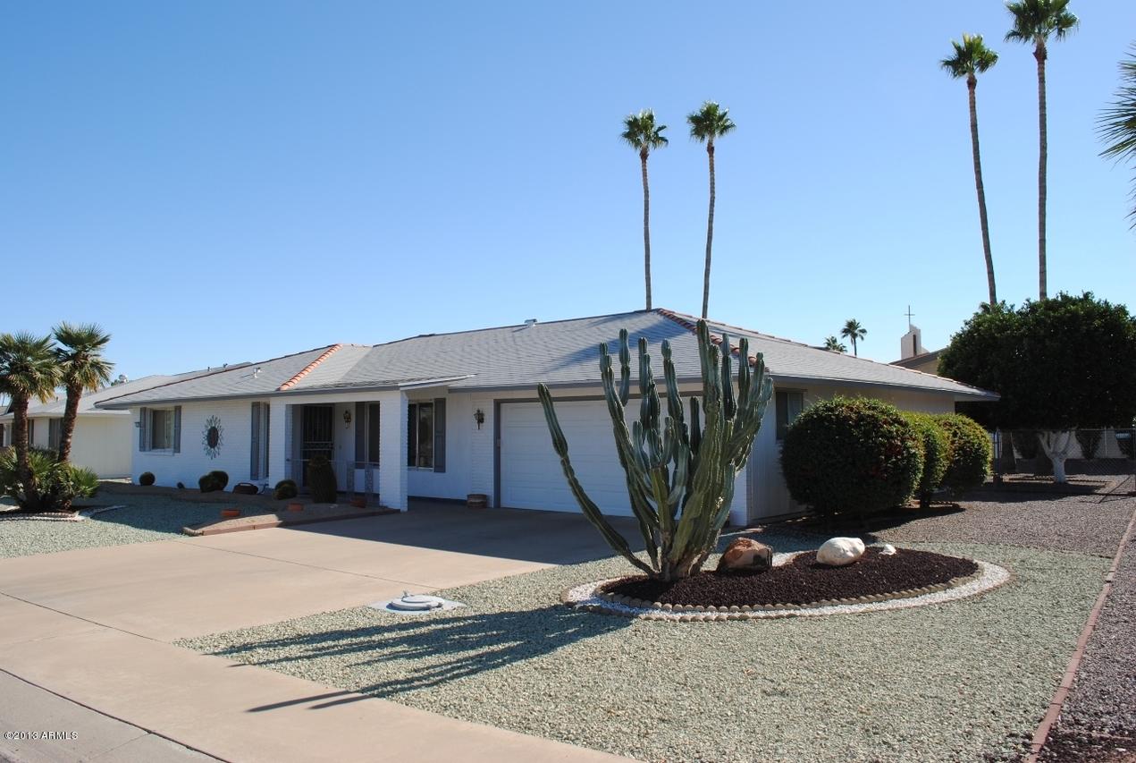 19817 N Sombrero Cir., Sun City, AZ 85373