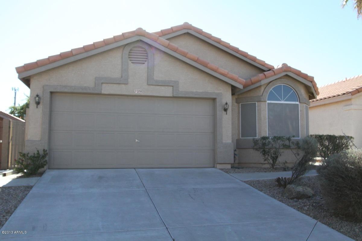 709 E Glenhaven Dr., Phoenix, AZ 85048