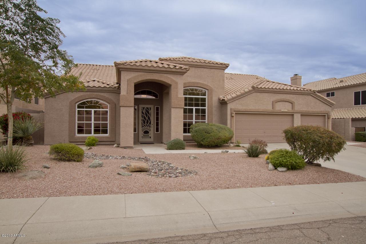 15837 S 13th Ave., Phoenix, AZ 85045