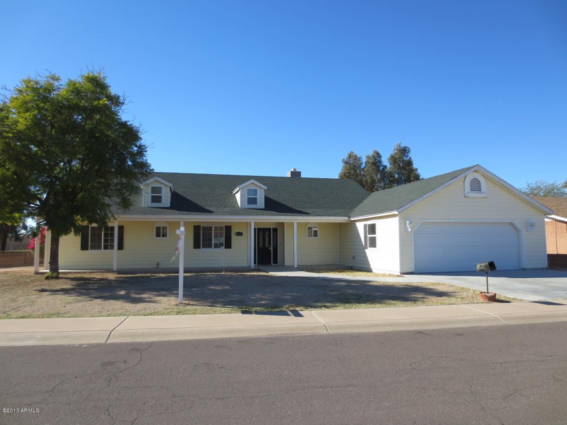 2212 N 63rd Pl., Mesa, AZ 85215