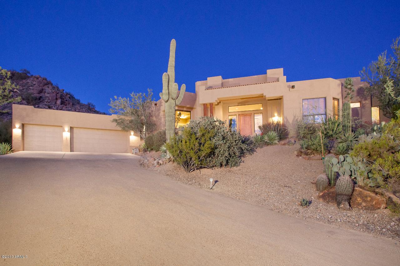 3331 N Hawes Rd., Mesa, AZ 85207