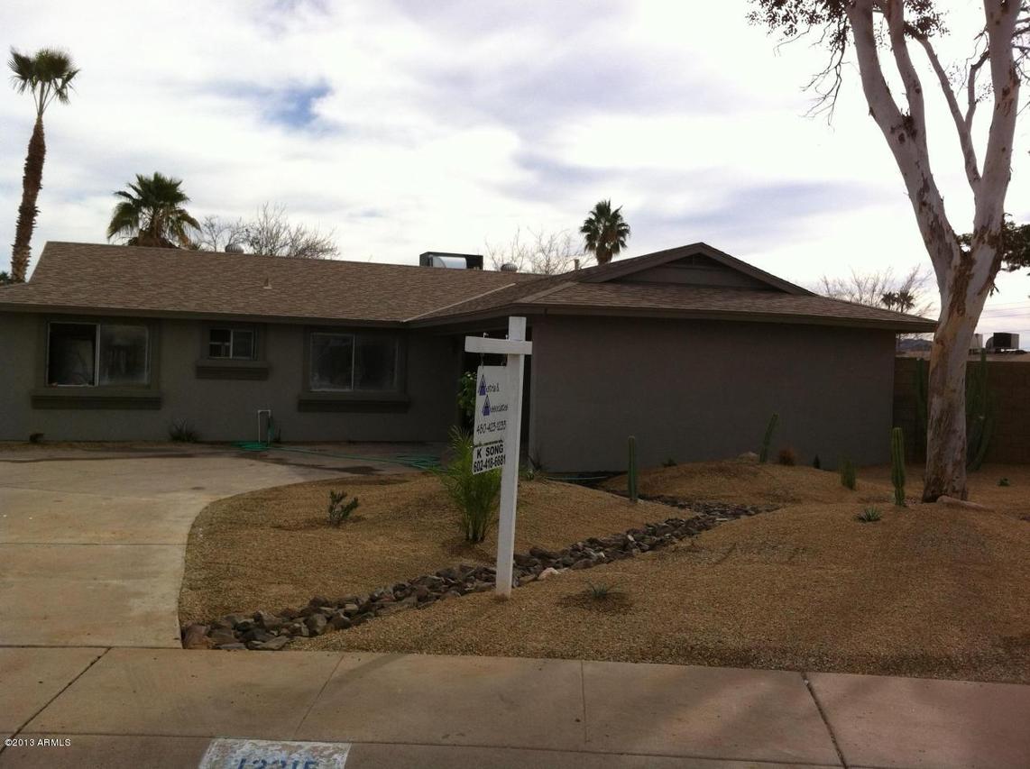 12215 N 25th St., Phoenix, AZ 85032