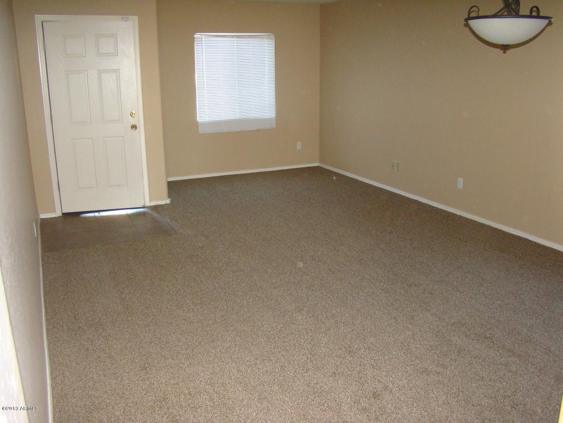 28205 N Silver Ln., San Tan Valley, AZ 85143