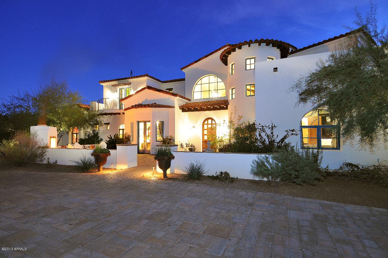 4931 E White Gates Dr., Phoenix, AZ 85018