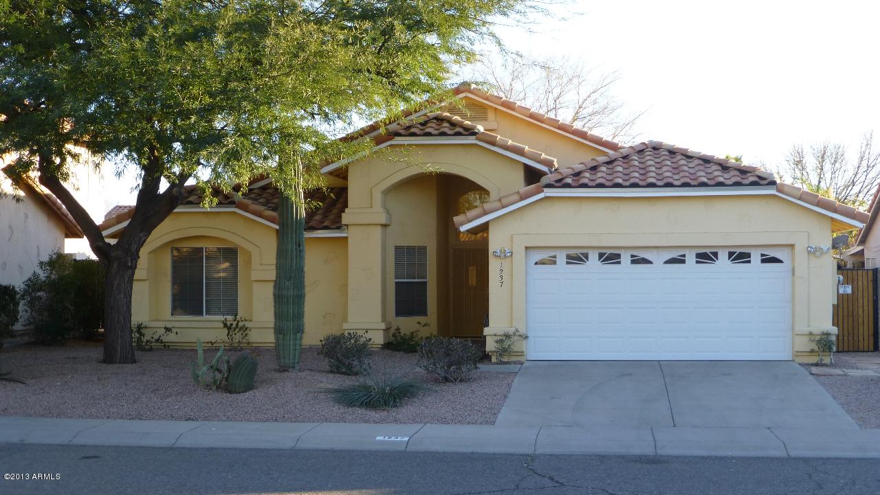 1237 E Libby St., Phoenix, AZ 85022