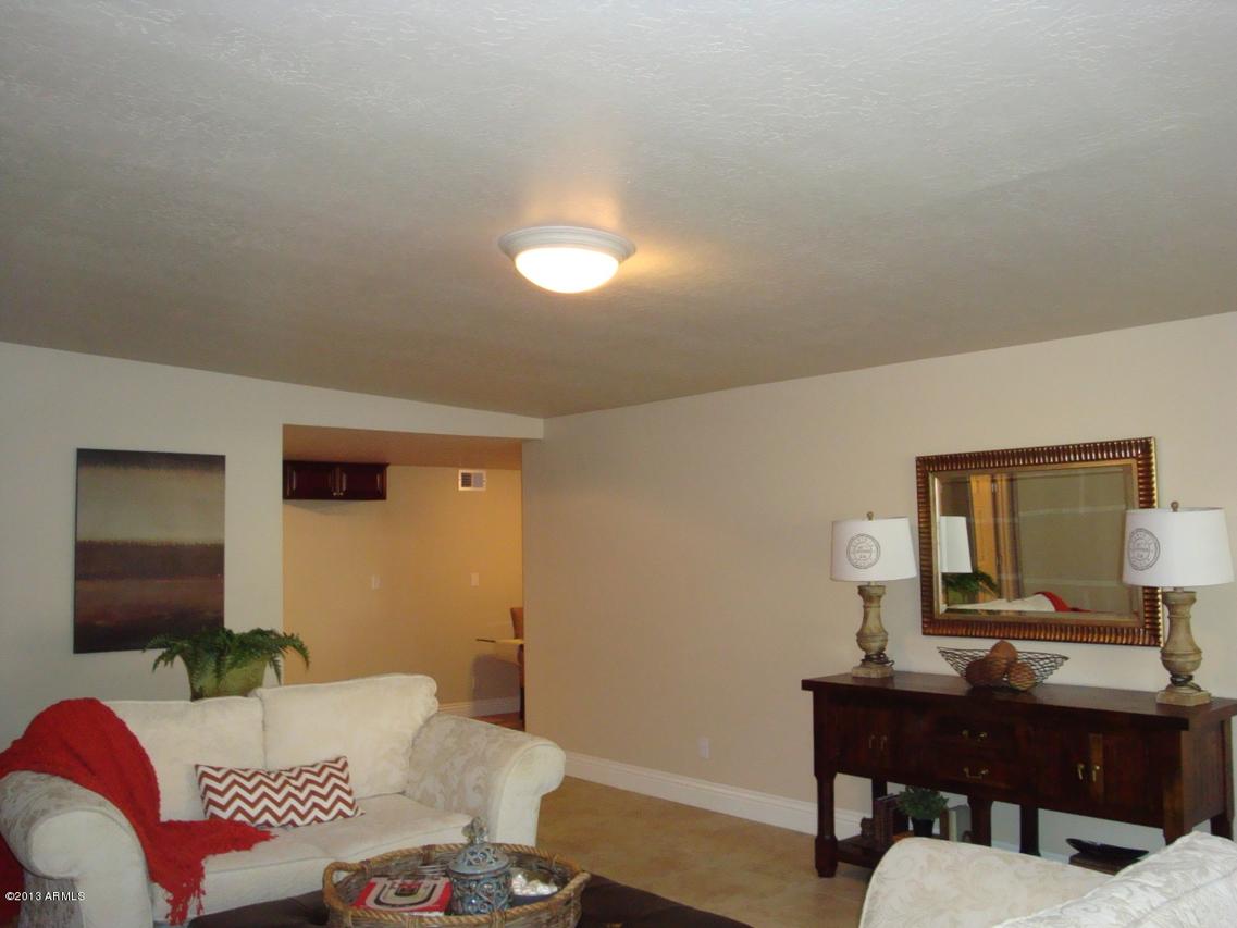 2827 E Osborn Rd., Phoenix, AZ 85016