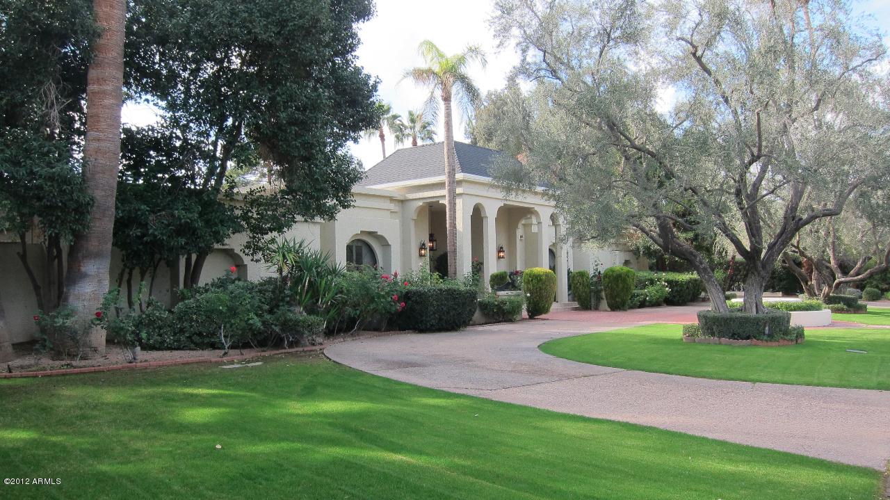 8240 N Golf Dr., Paradise Valley, AZ 85253