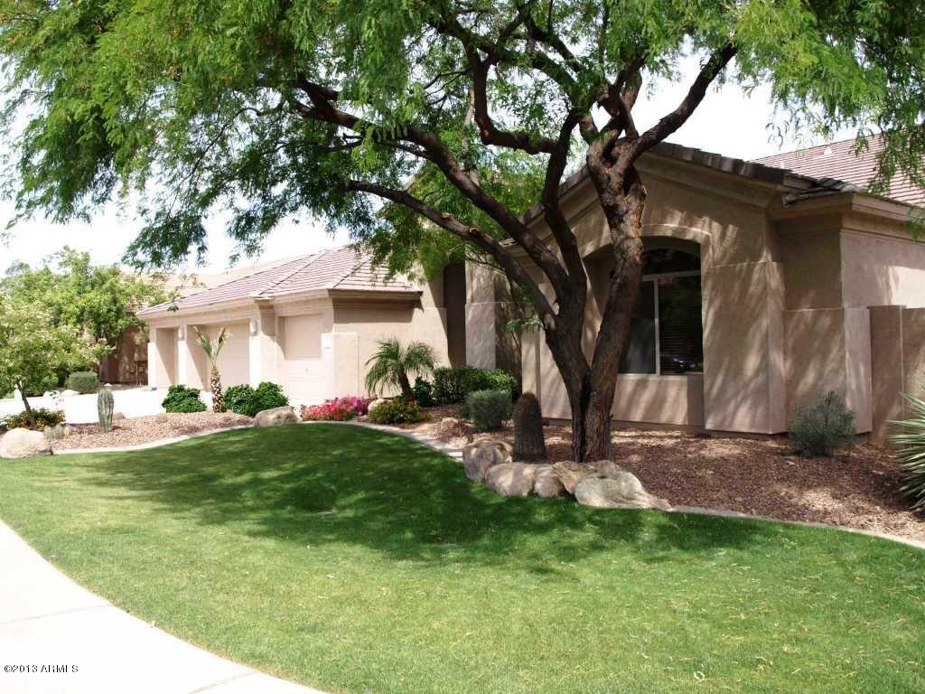 1186 W Armstrong Way, Chandler, AZ 85286
