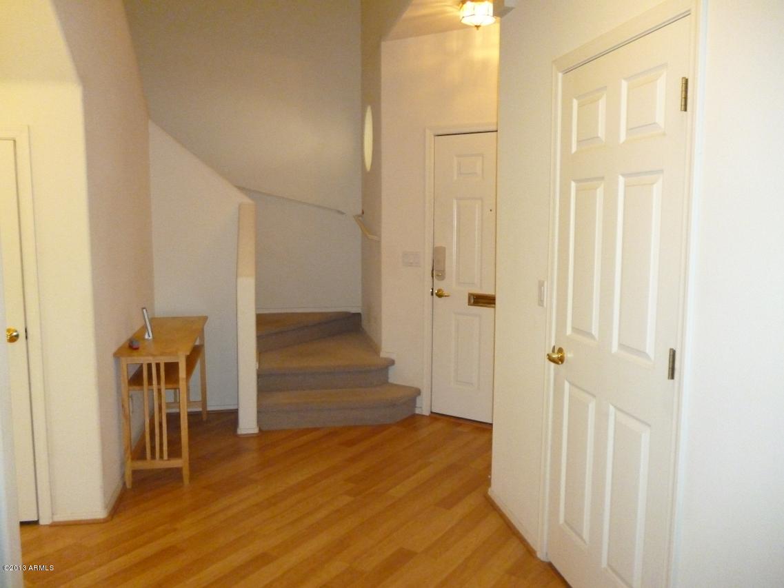 1070 E Sunburst Ln., Tempe, AZ 85284