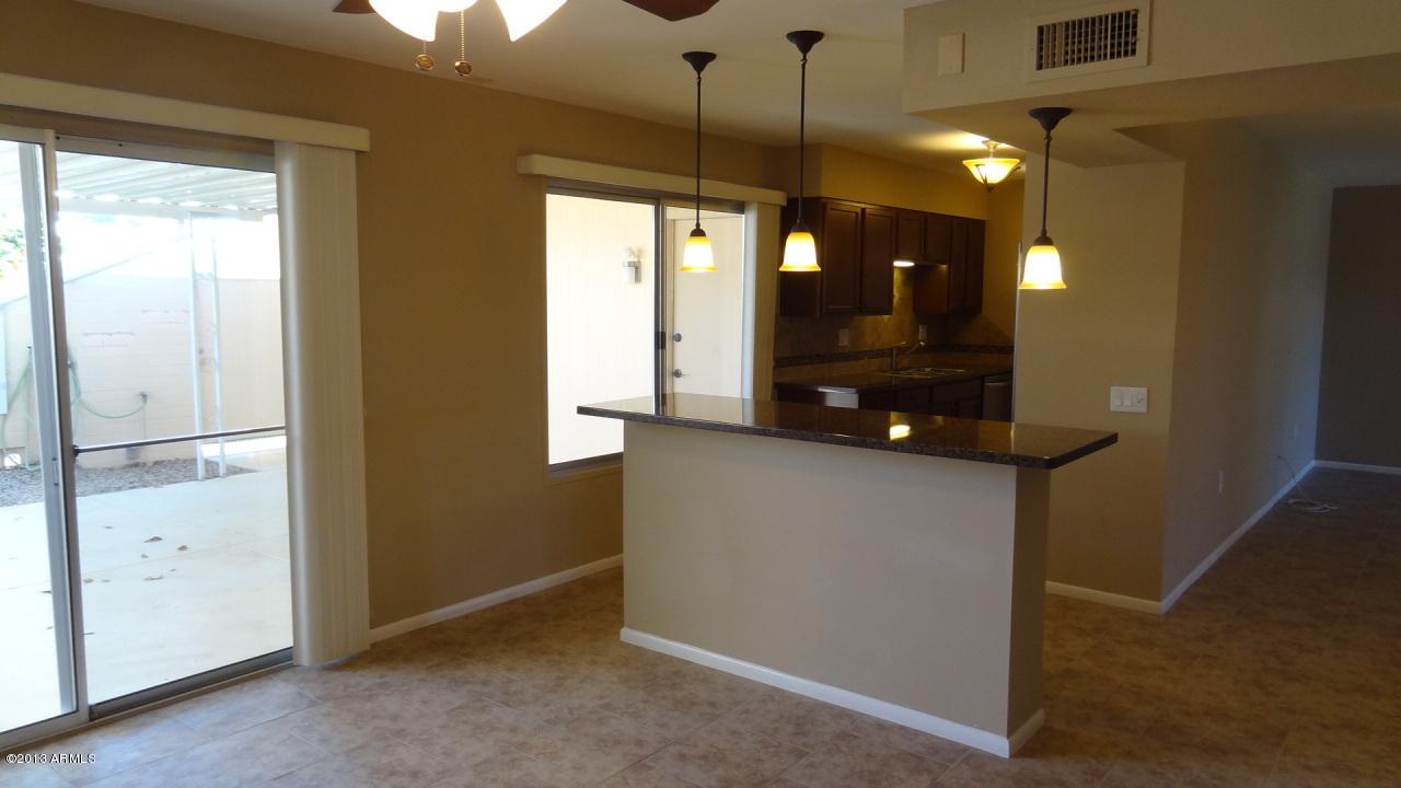 17615 N 99th Dr., Sun City, AZ 85373