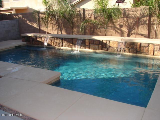 751 E Palomino Way, San Tan Valley, AZ 85143