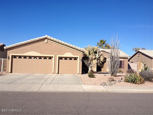 1084 E San Carlos Way, Chandler, AZ 85249