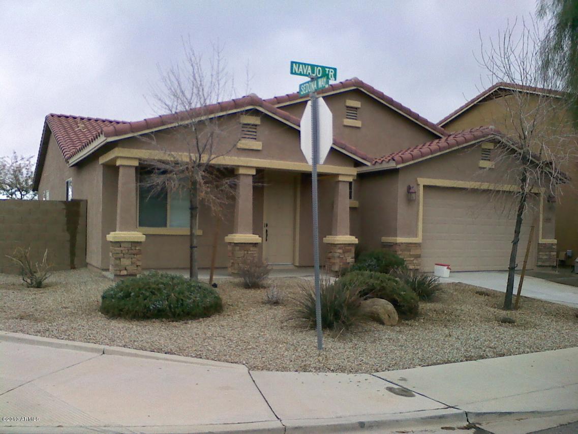 408 E Navajo Tr., San Tan Valley, AZ 85143