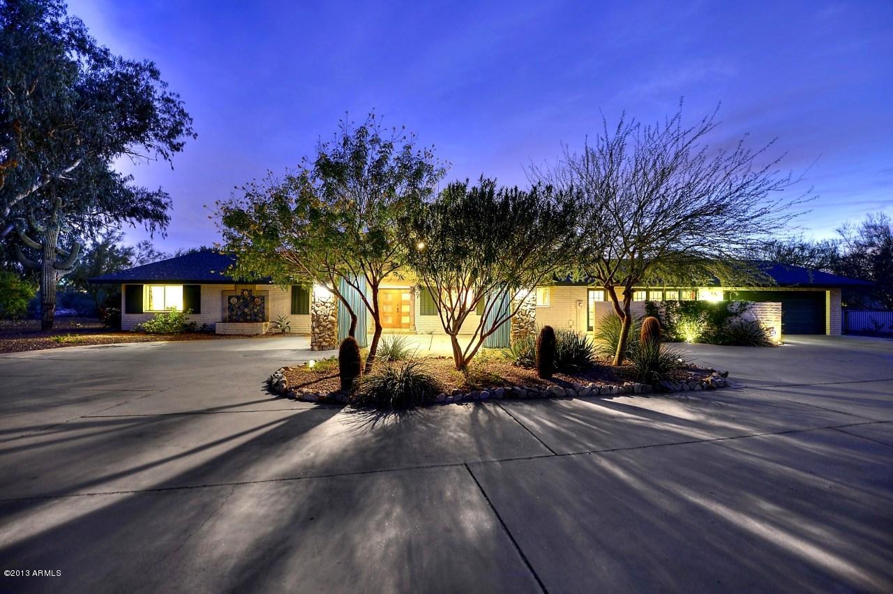 10867 E Laurel Ln., Scottsdale, AZ 85259