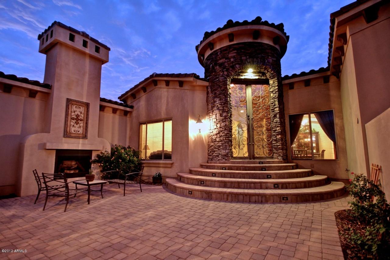 1828 W Mesquite St., Phoenix, AZ 85086