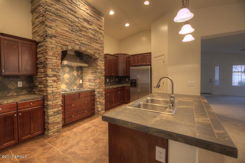 35913 N 30th Dr., Phoenix, AZ 85086