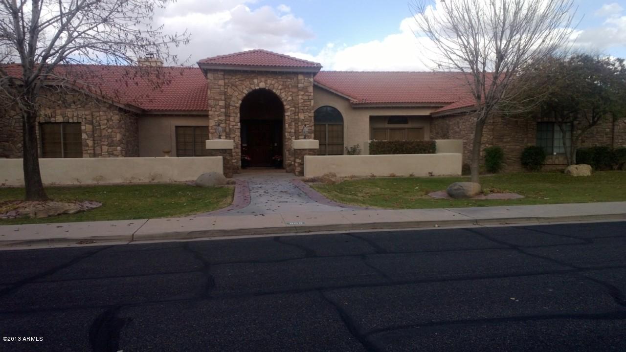 909 N Heritage, Mesa, AZ 85201
