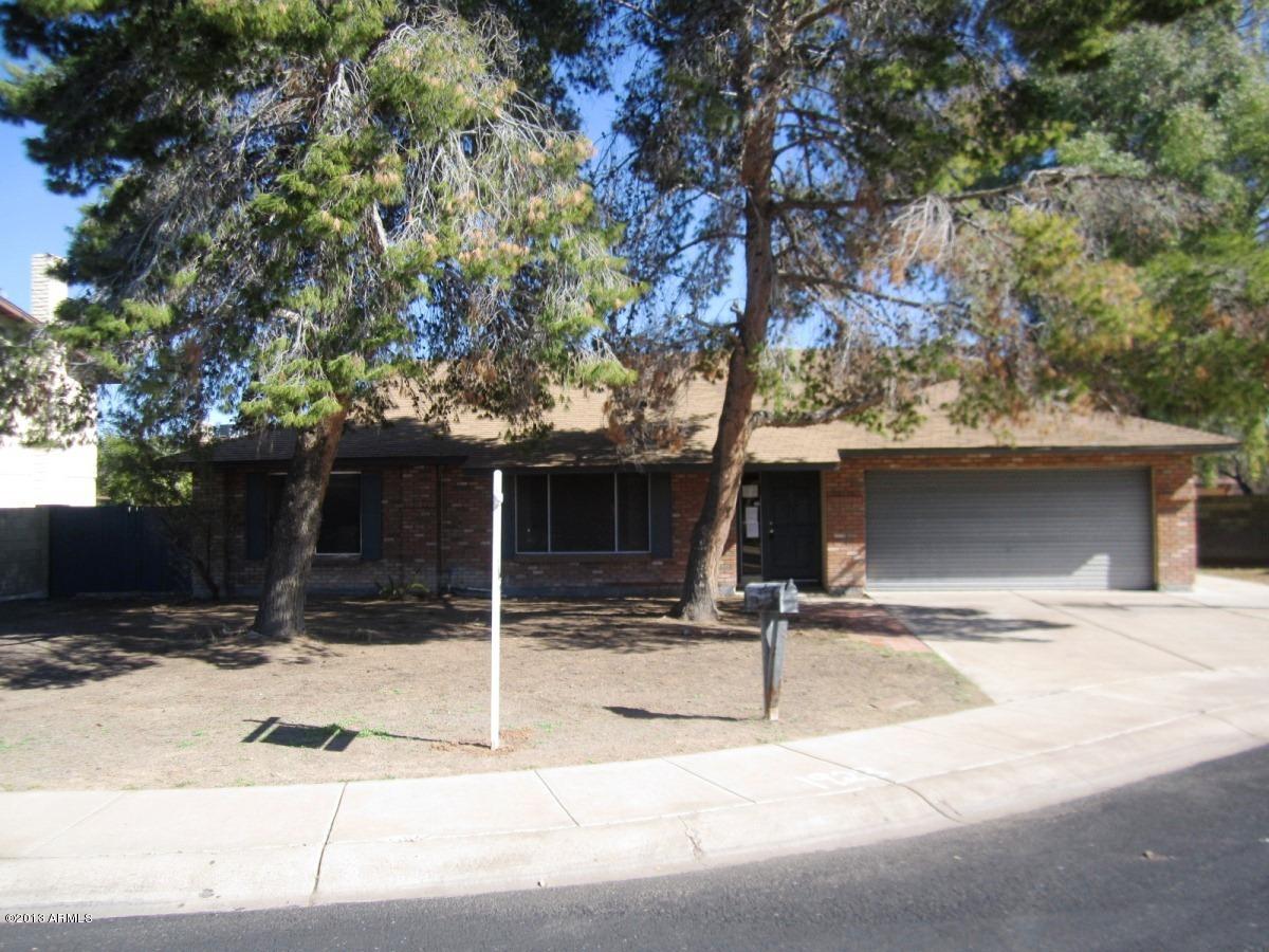 1923 S Cottonwood Cir., Mesa, AZ 85202