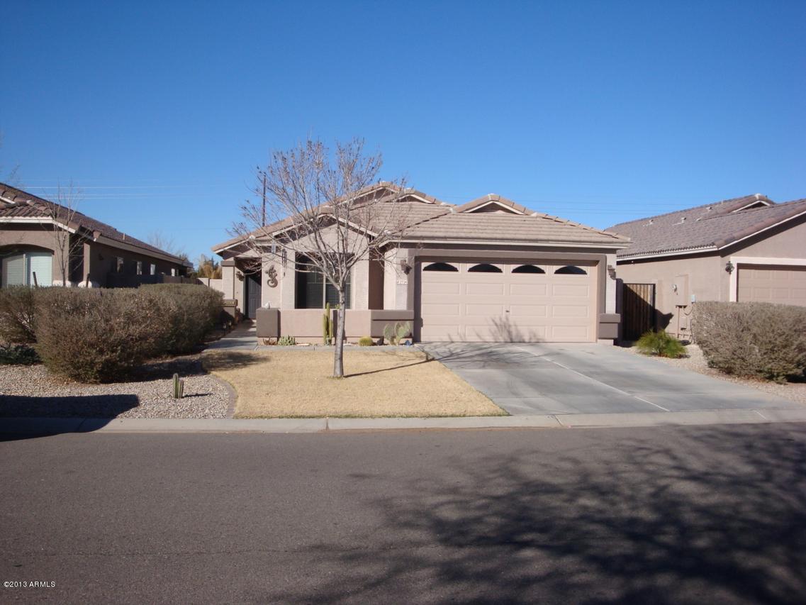 2724 E Silversmith Tr., San Tan Valley, AZ 85143