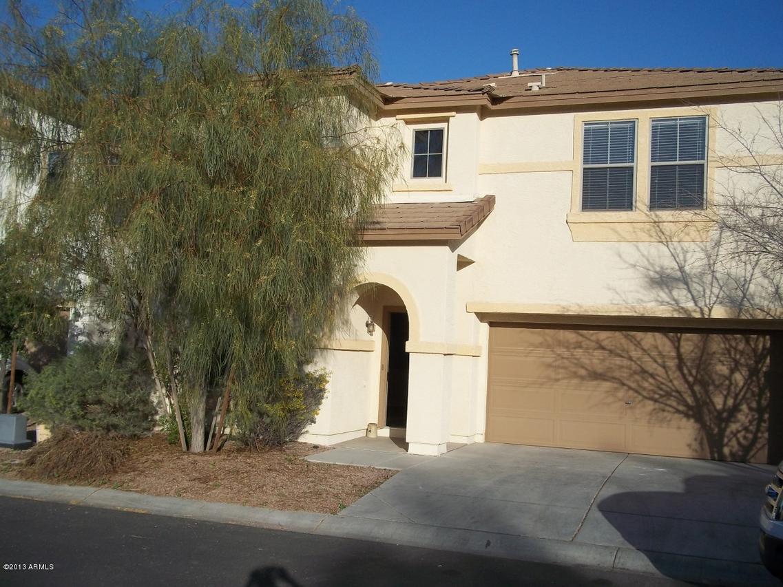 2735 S Sailors Way, Gilbert, AZ 85295