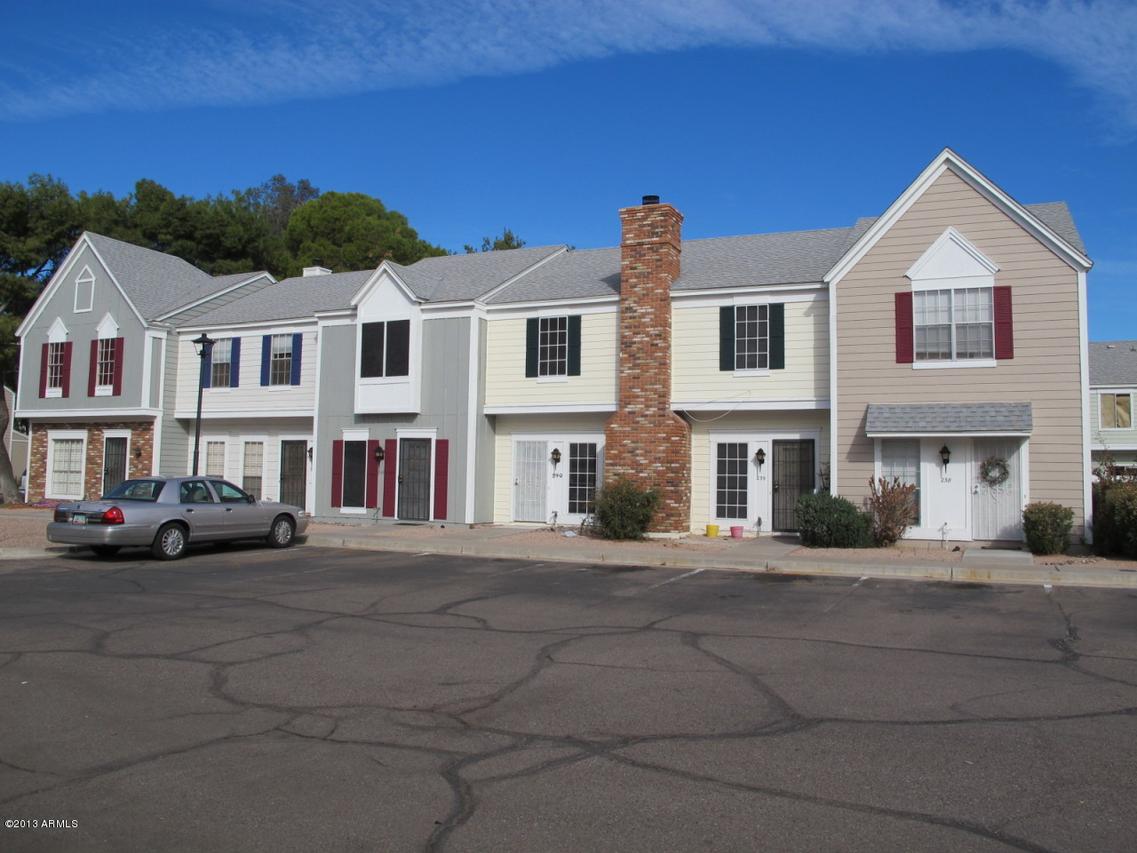 1601 N Saba St. #240, Chandler, AZ 85225