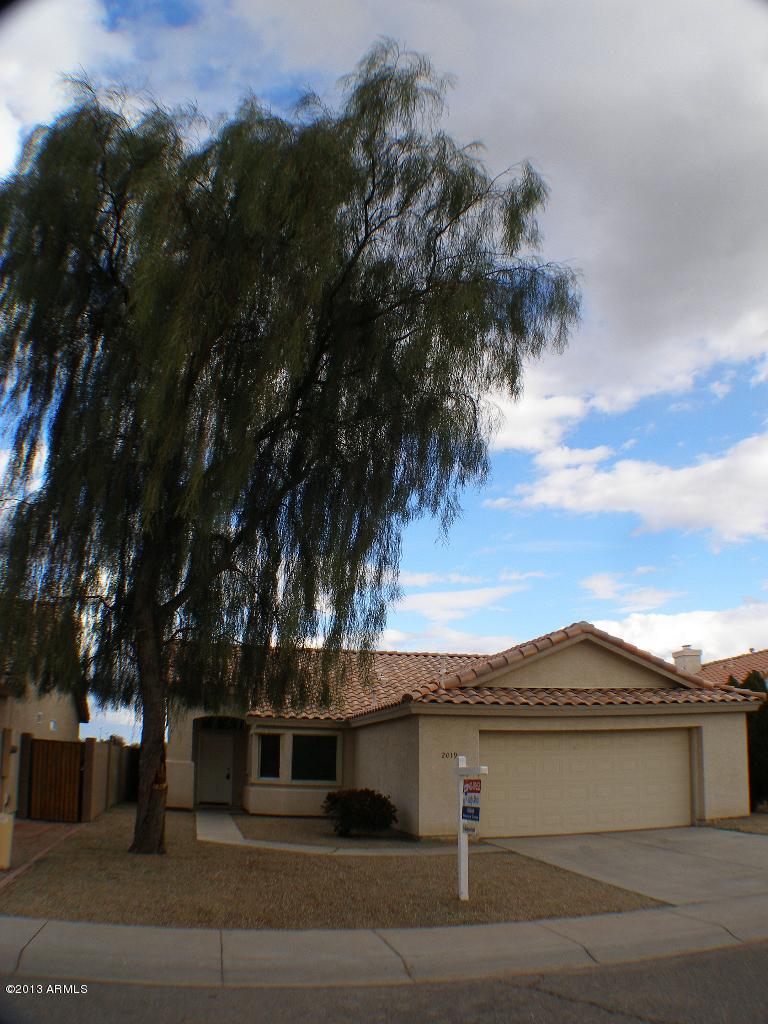 2019 N 83rd Dr., Phoenix, AZ 85037