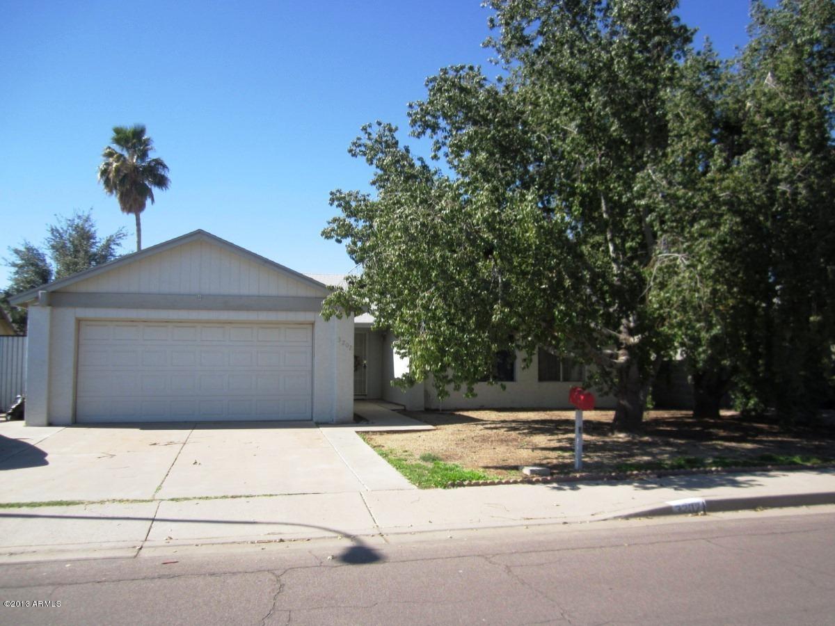 3202 N Los Altos Dr., Chandler, AZ 85224