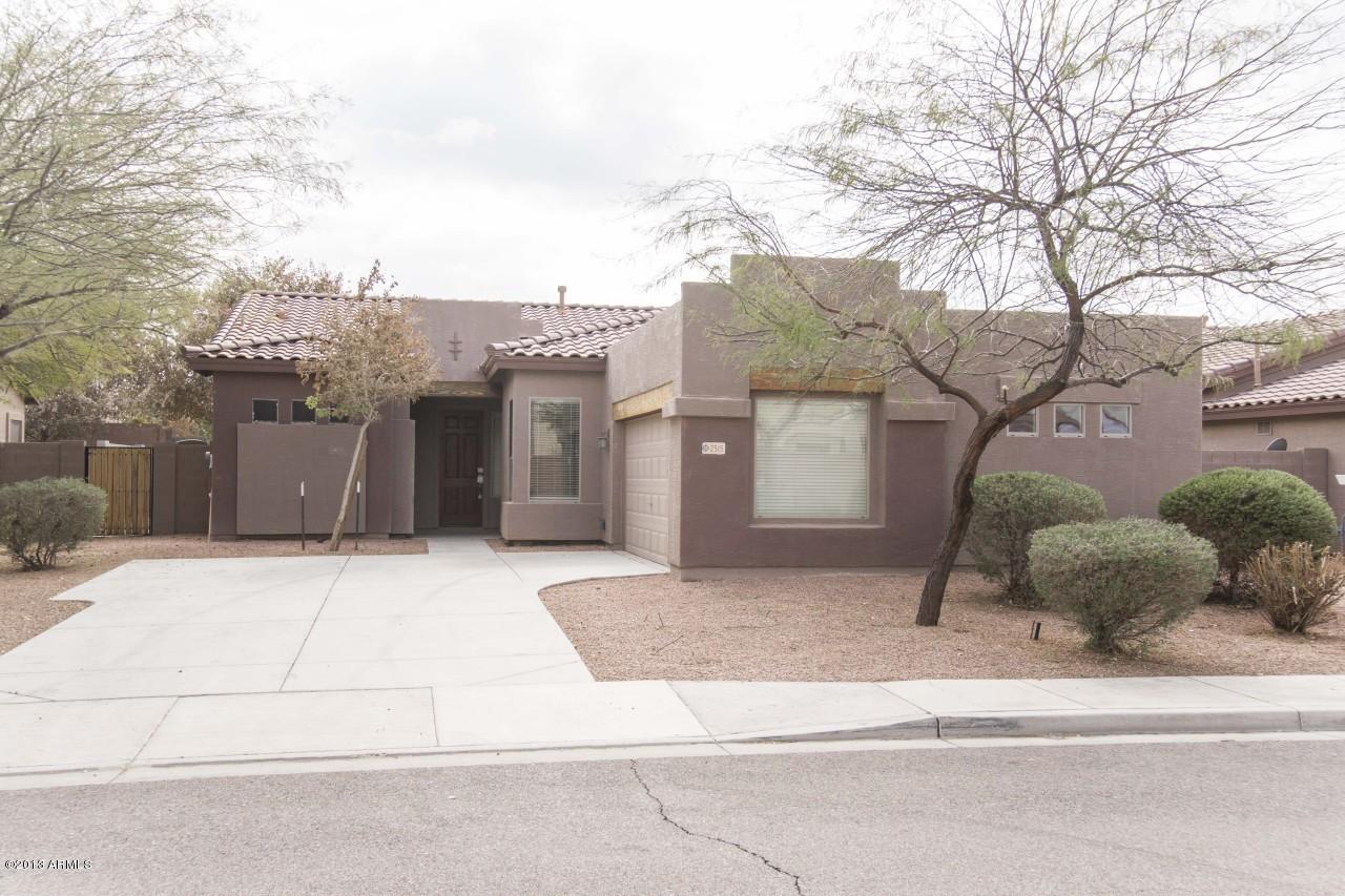 2515 E Hawken Way, Chandler, AZ 85249