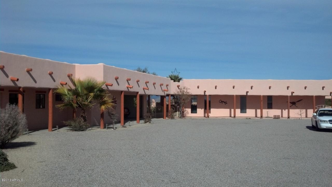 33020 Homestead Dr., Wickenburg, AZ 85390