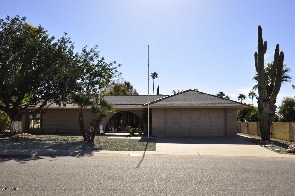 10113 W Willow Creek Cir., Sun City, AZ 85373
