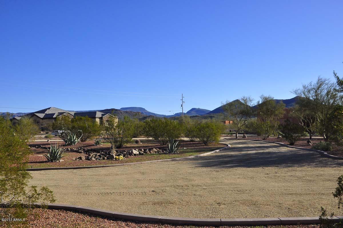 515 W Saddle Mountain Rd., Phoenix, AZ 85086