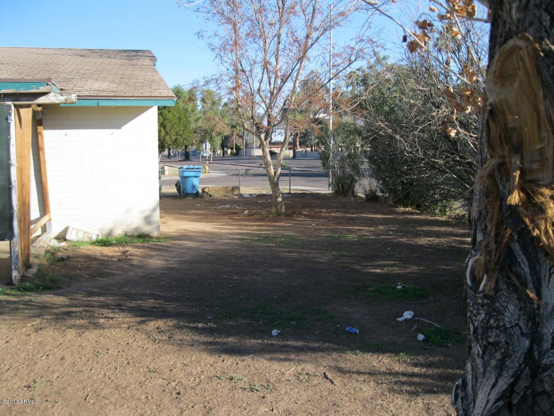 6701 W Minnezona Ave., Phoenix, AZ 85033