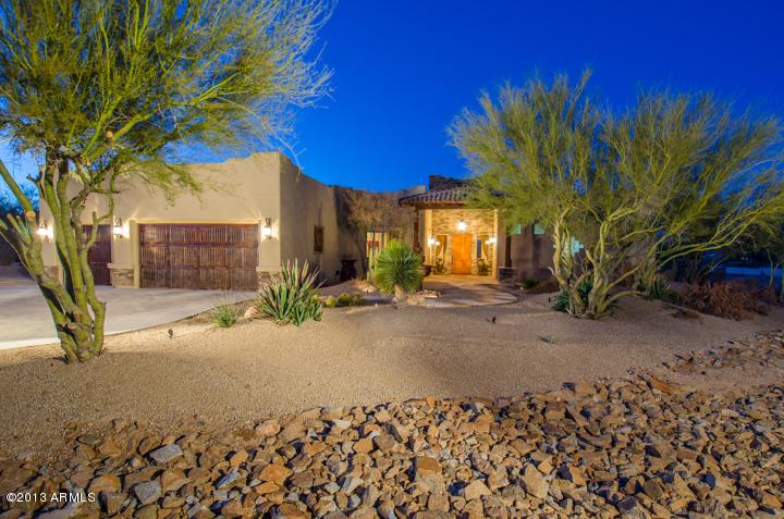 514 W Summerset Dr., Phoenix, AZ 85085