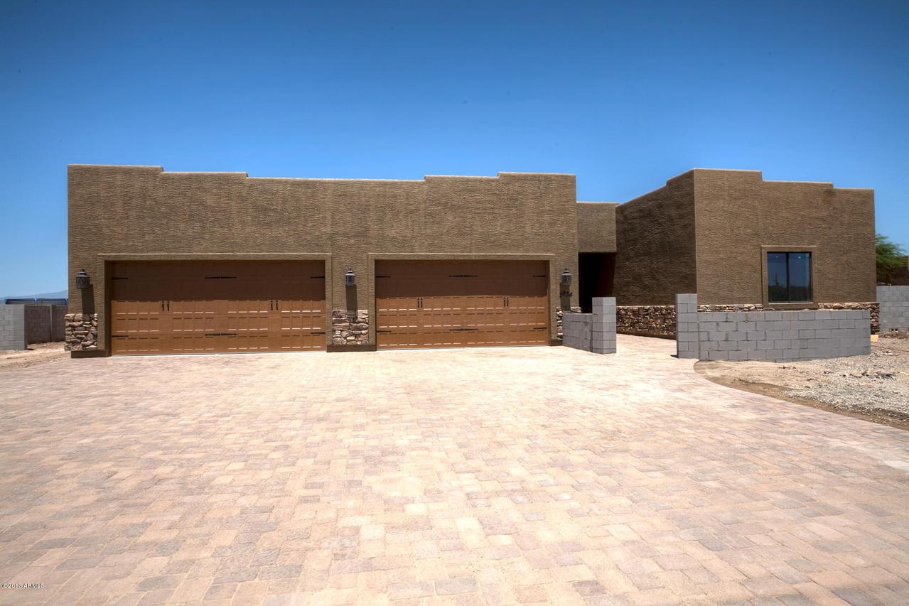 2934 W Irvine Rd., Phoenix, AZ 85086