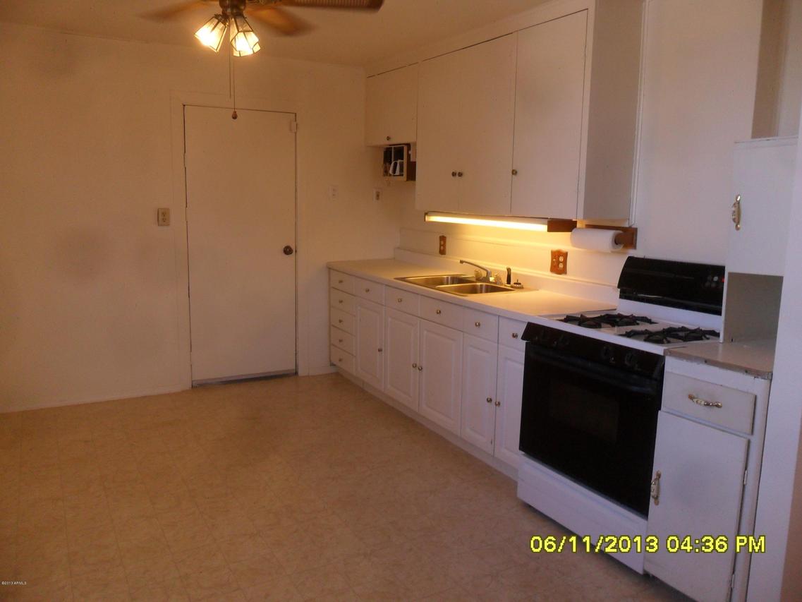 501 W Roeser Rd., Phoenix, AZ 85041