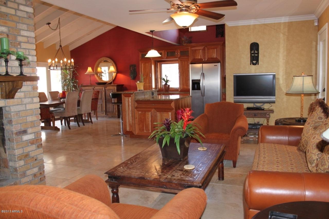 3001 E Columbus Ave., Phoenix, AZ 85016