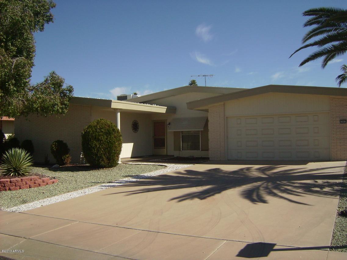 17817 N Willowbrook Dr., Sun City, AZ 85373