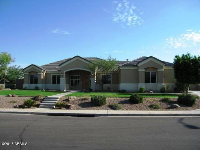 7017 E Grandview St., Mesa, AZ 85207