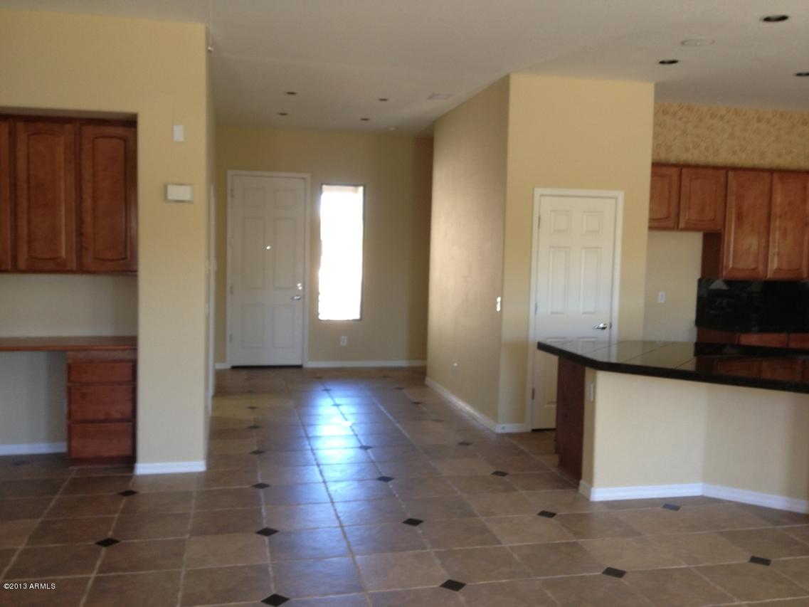 19970 N 108th Ave., Sun City, AZ 85373