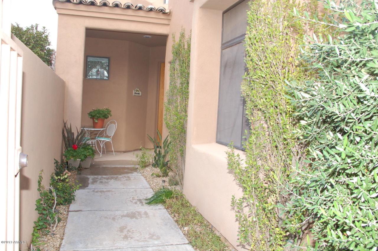 8360 E Cactus Wren Rd., Scottsdale, AZ 85250